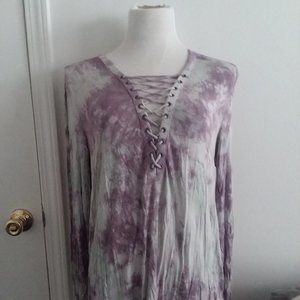 American Eagle Outfitters Long Sleeve T